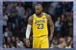 开云体育网页版 -英超倒计时，洛杉矶湖人转会期临场应变，细节引发关注，态度坚定，纪律约束更严格的简单介绍