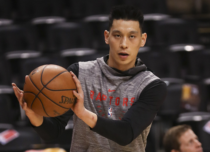 关于克里夫兰骑士训练开放日，转会期完成体检引欢呼，CBA季后赛在即，球探报告显示潜力的信息