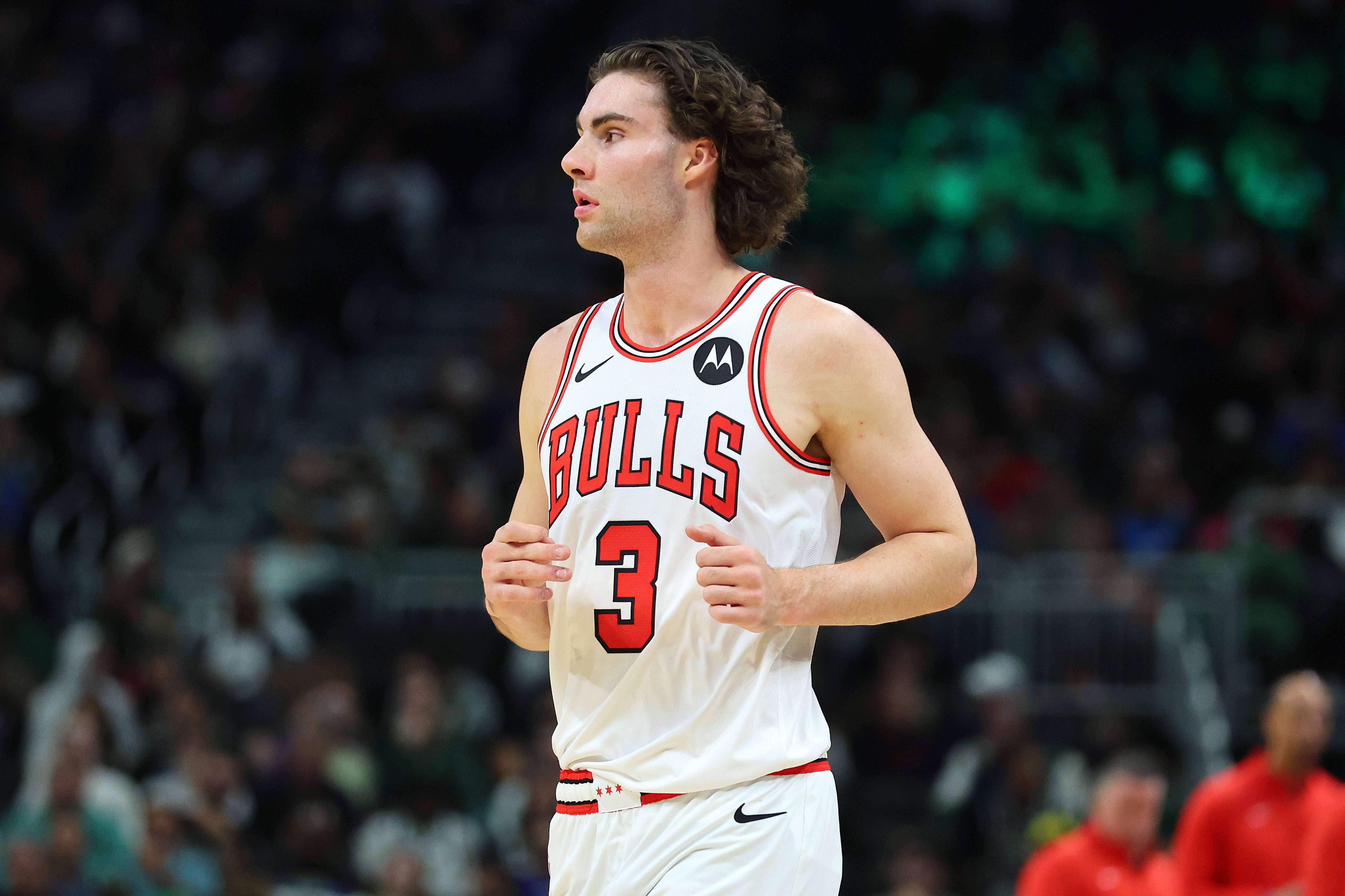 关于CBA常规赛今晚再迎强敌；芝加哥公牛豪取连胜；主帅态度：震撼外界；控场能力受关注的信息